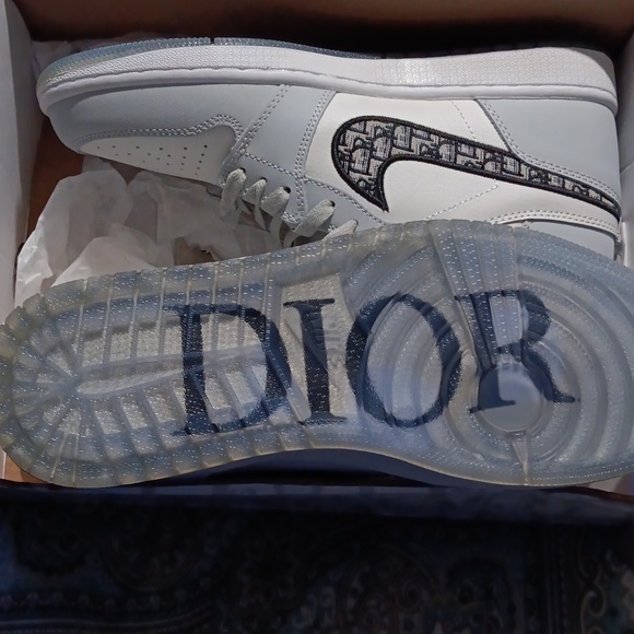 Dior air Jordan - Picture 2 of 4